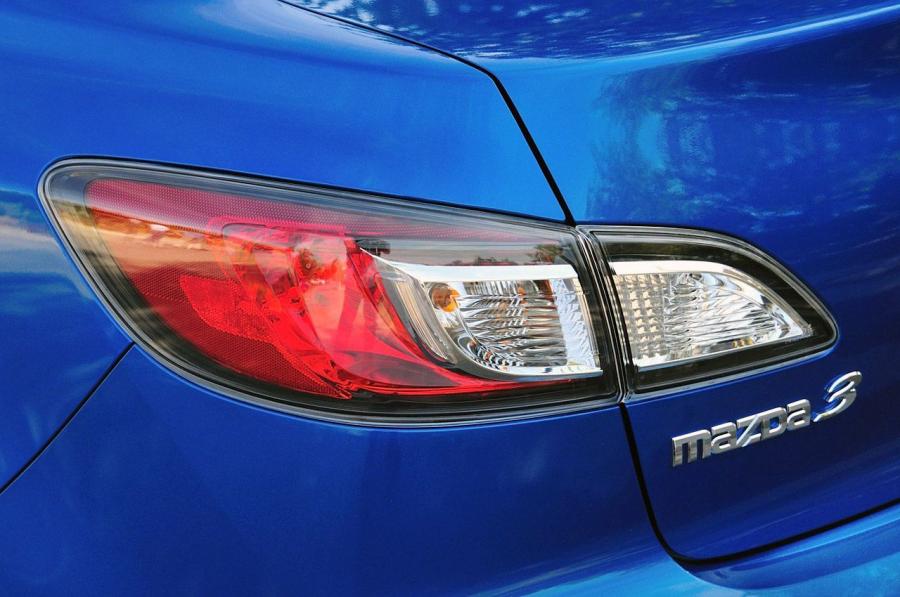  Mazda3 SkyActiv 2012 года  (фото 85 из 92)